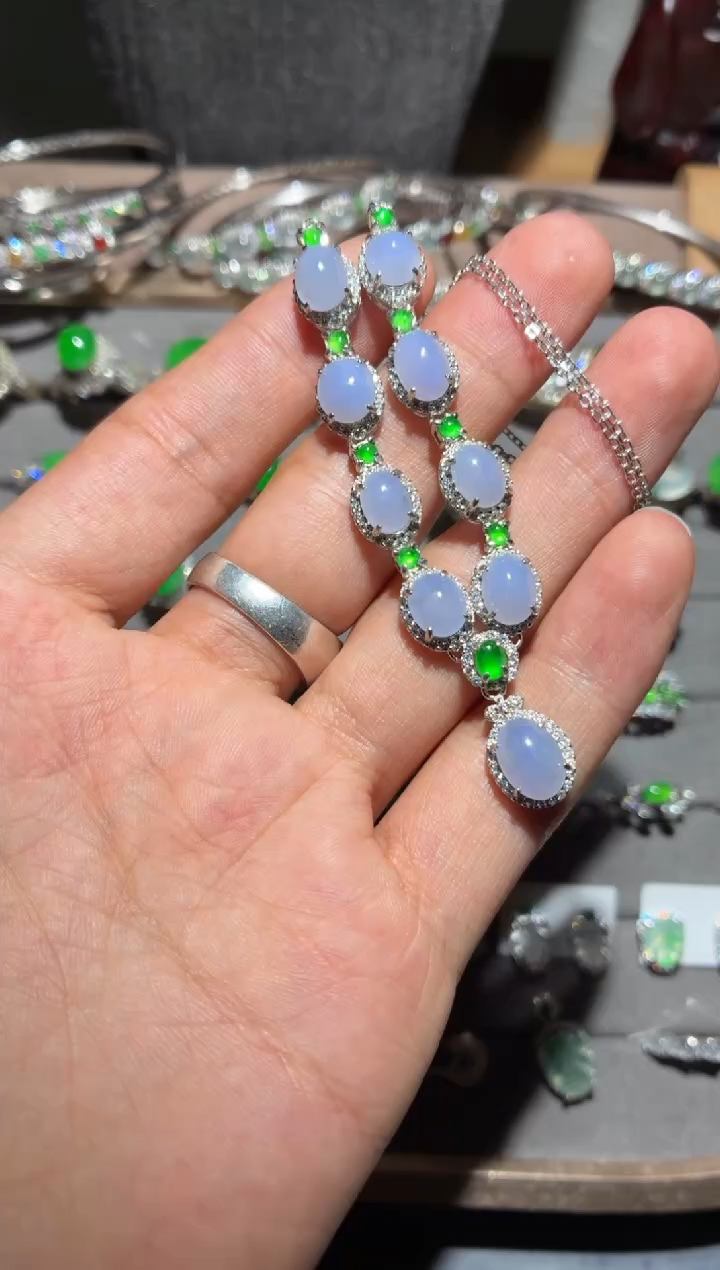 颈饰银S925镶嵌翡翠 全量