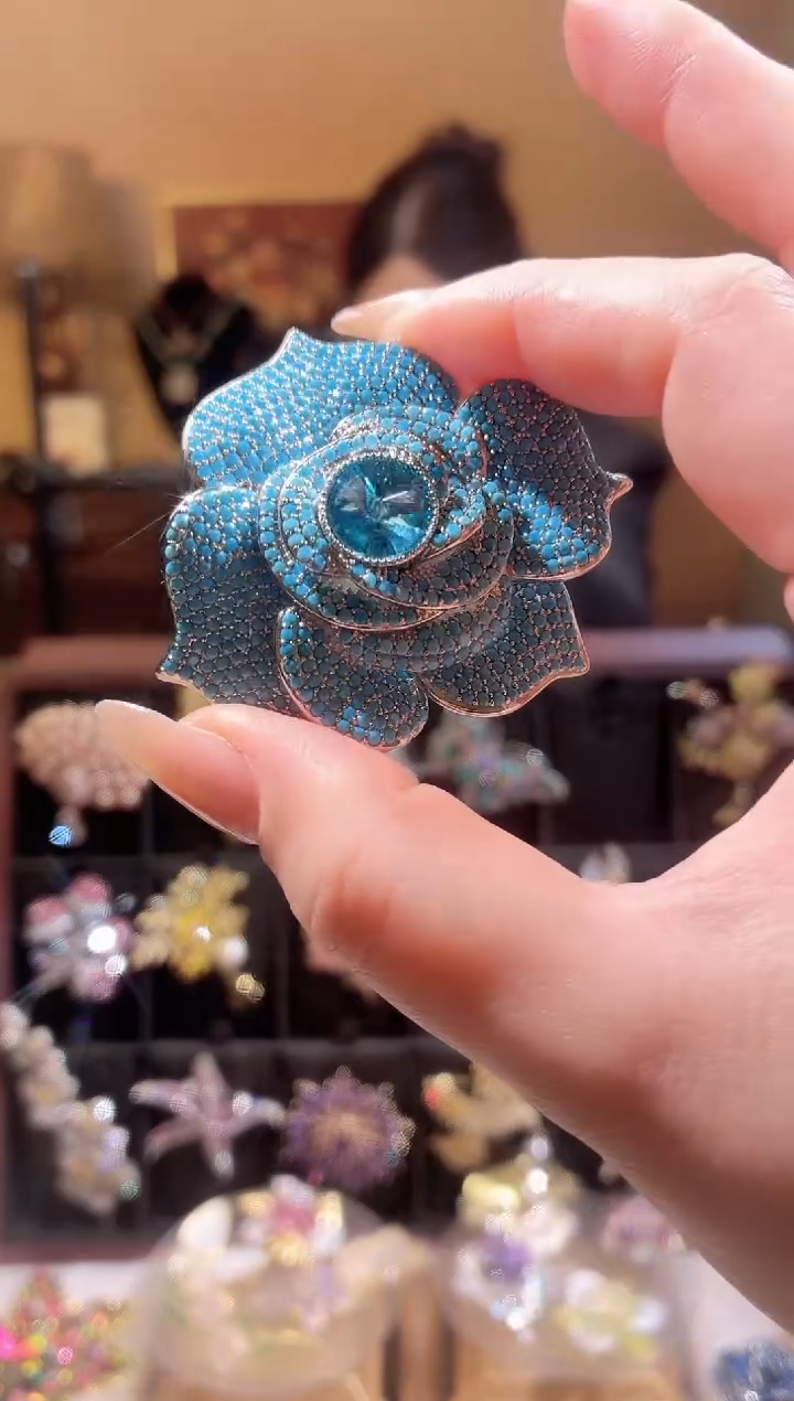 合成立方氧化锆铜合金蓝色花朵