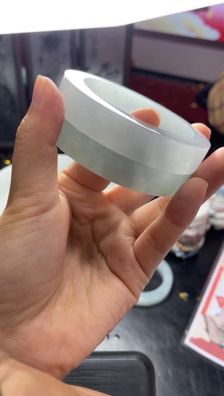【闪购商品】定制翡翠手镯未镶嵌手镯ZML/DZS