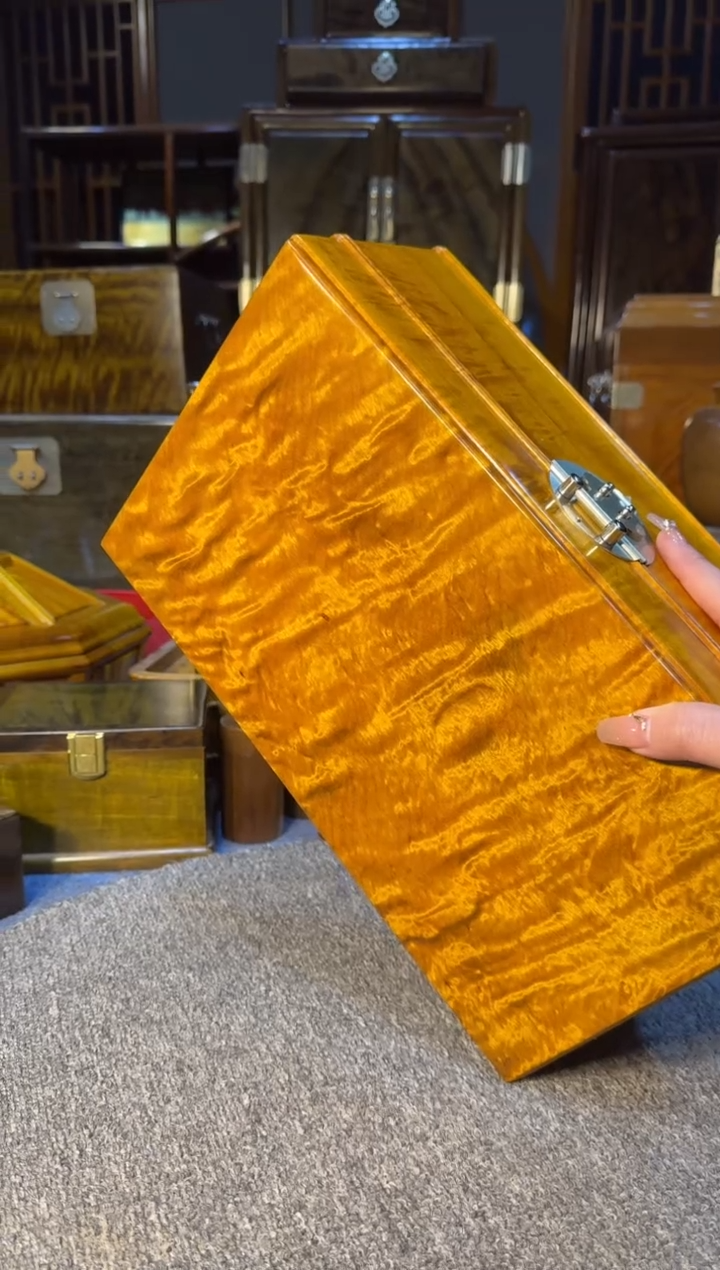 【闪购商品】乌木类成套家具金丝楠木线条盒Y46