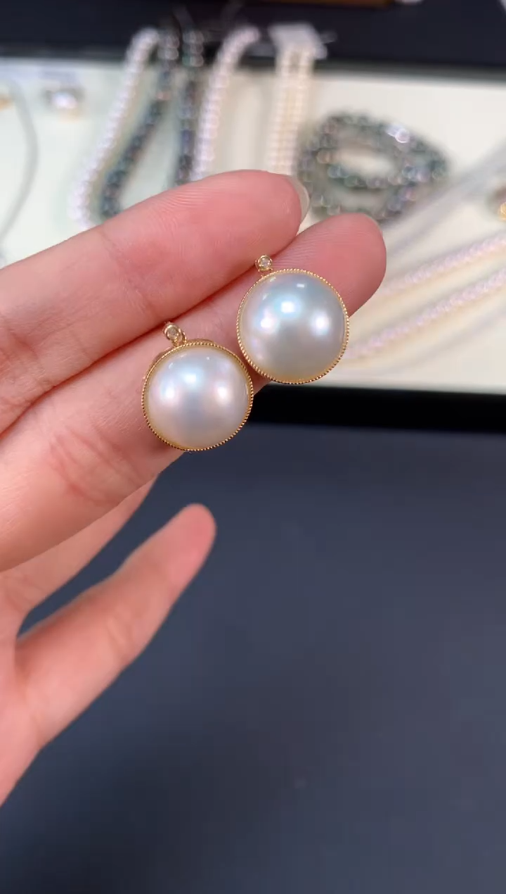 【闪购商品】拼合珍珠（马贝珠）耳饰18K金镶嵌Z135|1680
