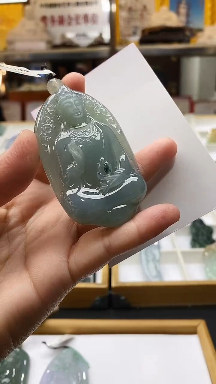 【闪购商品】翡翠颈饰未镶嵌挂件