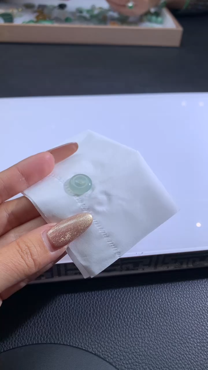 【闪购商品】定制翡翠未镶嵌翡翠