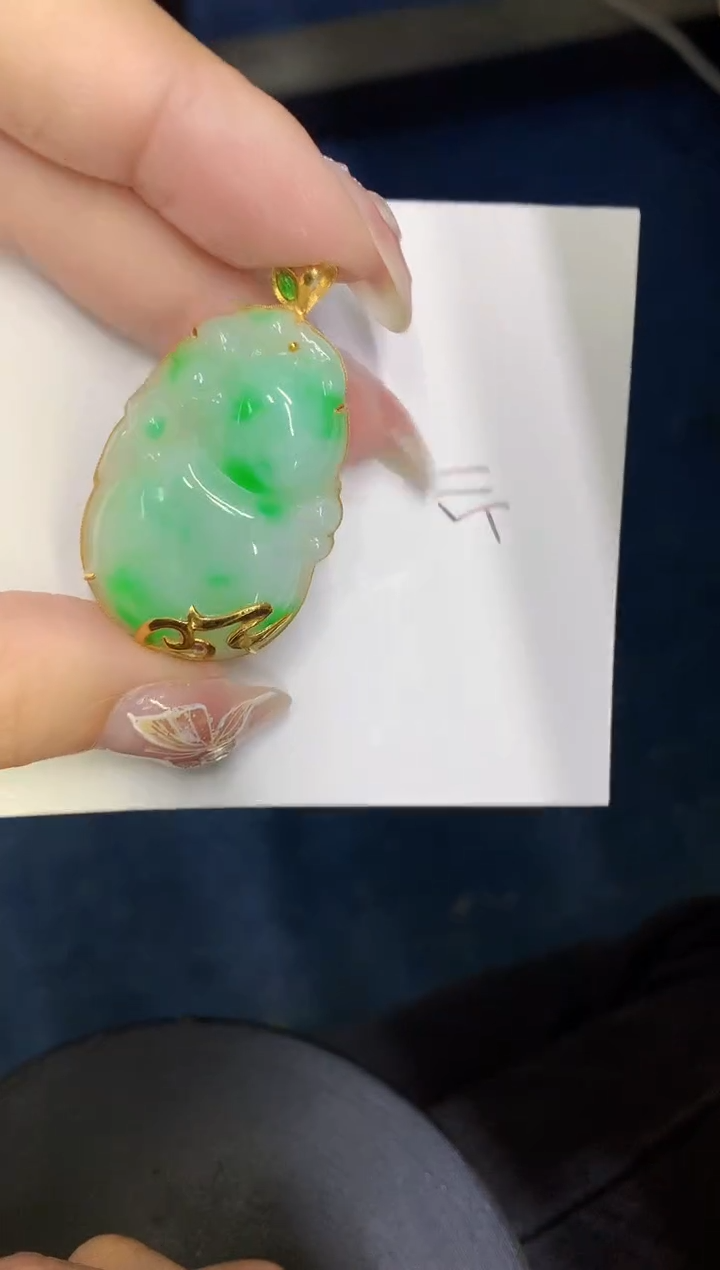 【闪购商品】翡翠颈饰18K金镶嵌0000000000