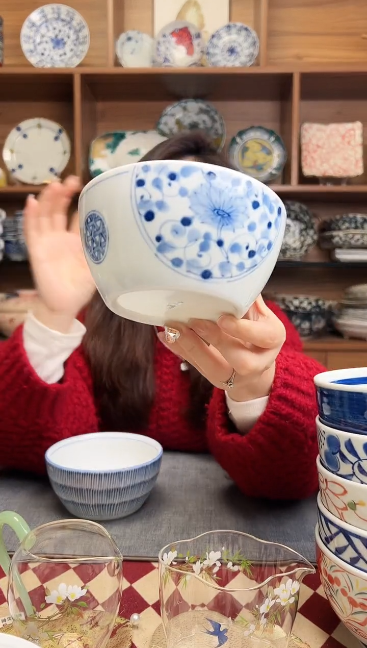 【闪购商品】瓷片花伊万里13cm平底汤碗中   