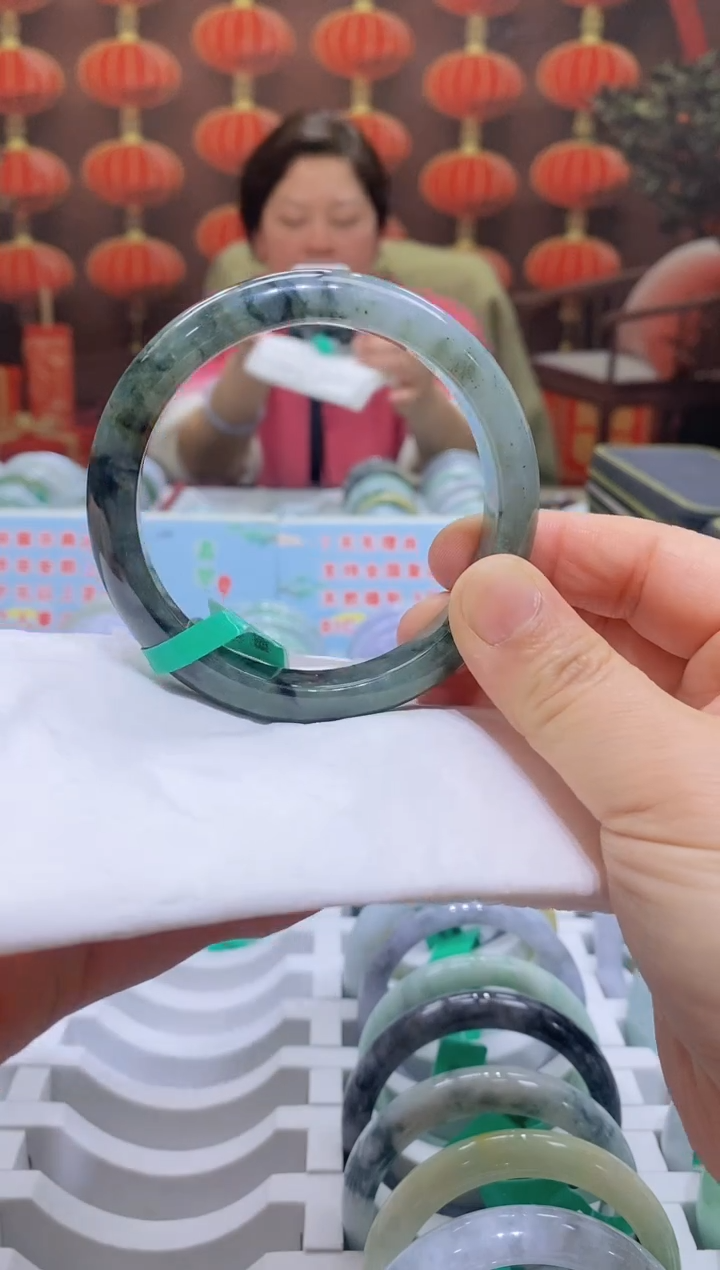 【闪购商品】翡翠手镯未镶嵌0000009491