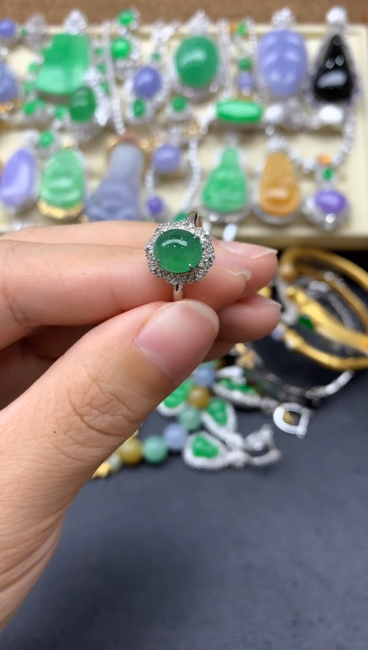 【闪购商品】翡翠戒指18K金镶嵌392-中国好珍宝