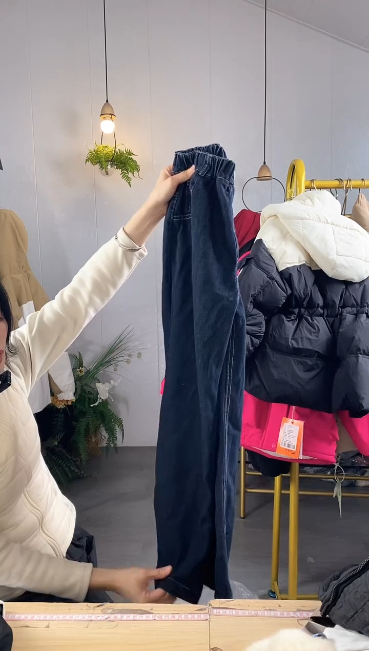 150码春秋牛仔阔腿裤【腰头开线【126