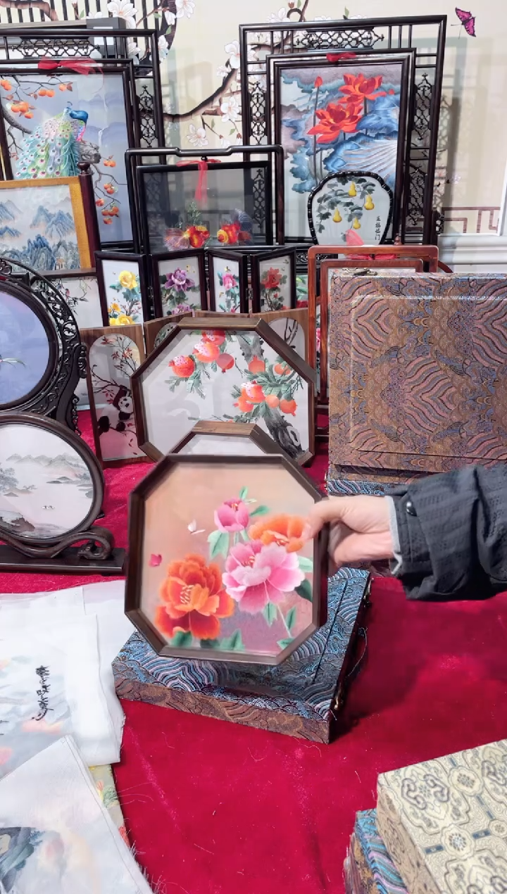 织绣精品苏绣双面绣，成品摆台，摆件22