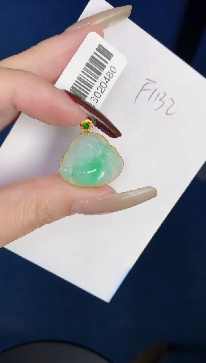 【闪购商品】翡翠颈饰18K金镶嵌0000000000