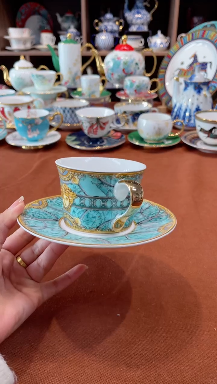 【闪购商品】瓷片斯卡拉蓝杯碟·······3