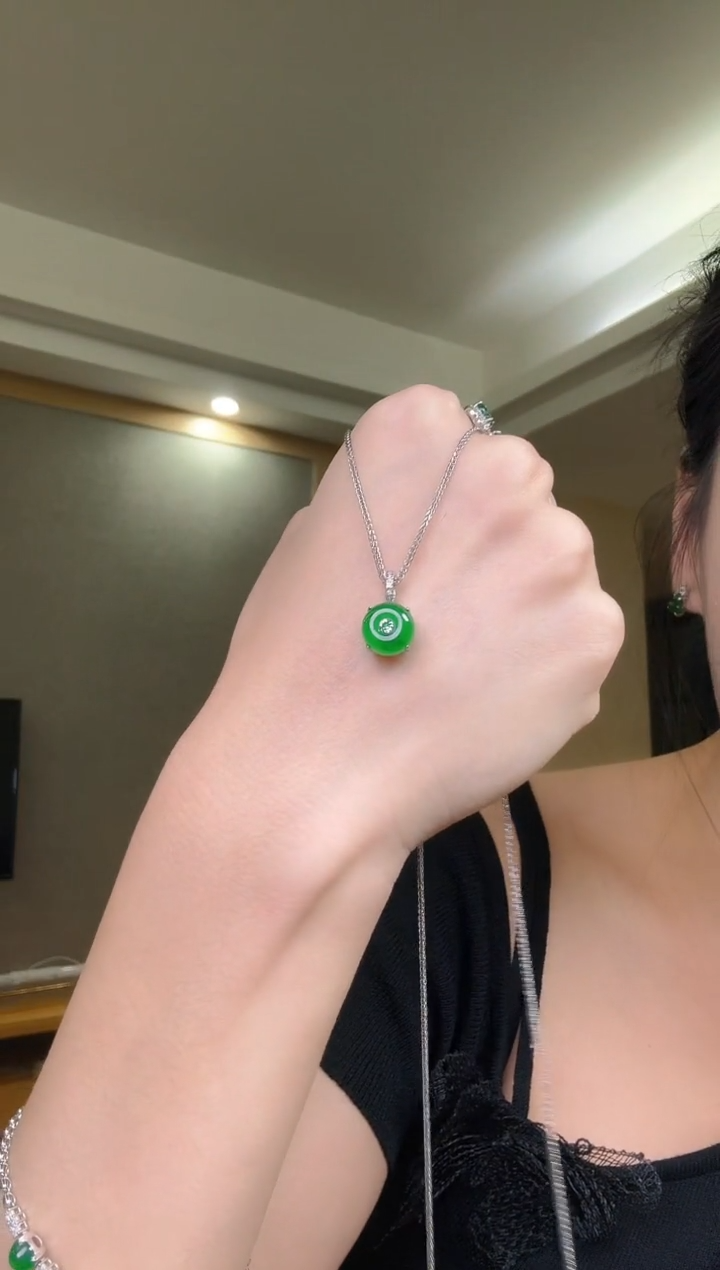 翡翠银S925镶嵌吊坠(不含链)天然翡翠吊坠