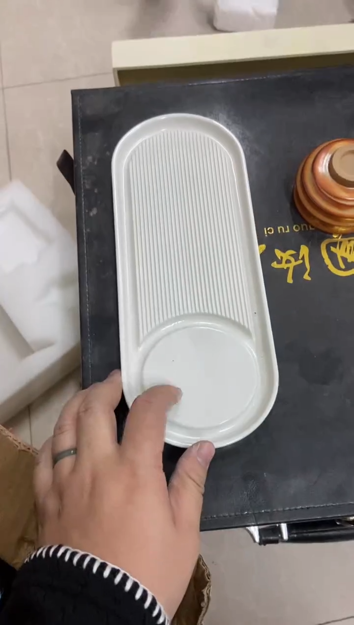 杯子瓷无运费险不带礼盒略有瑕疵有点脏介意勿拍