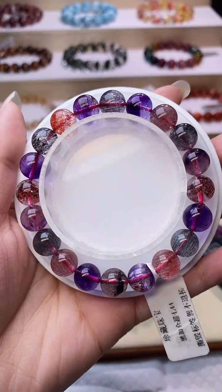 【闪购商品】水晶手链未镶嵌黑加仑超七9m+