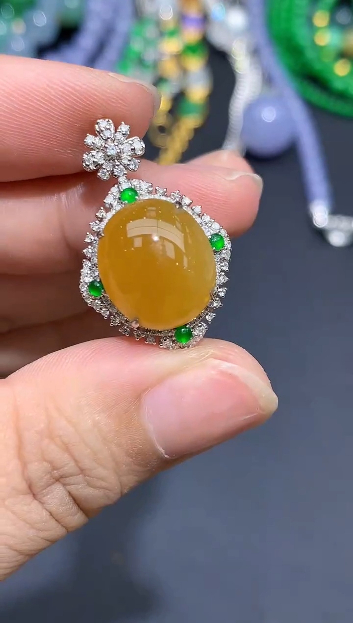 翡翠戒指18K金镶嵌601-春日珠宝