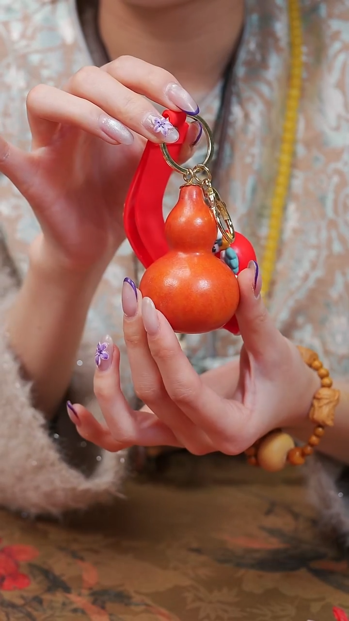 195漆艺工艺小葫芦16.8