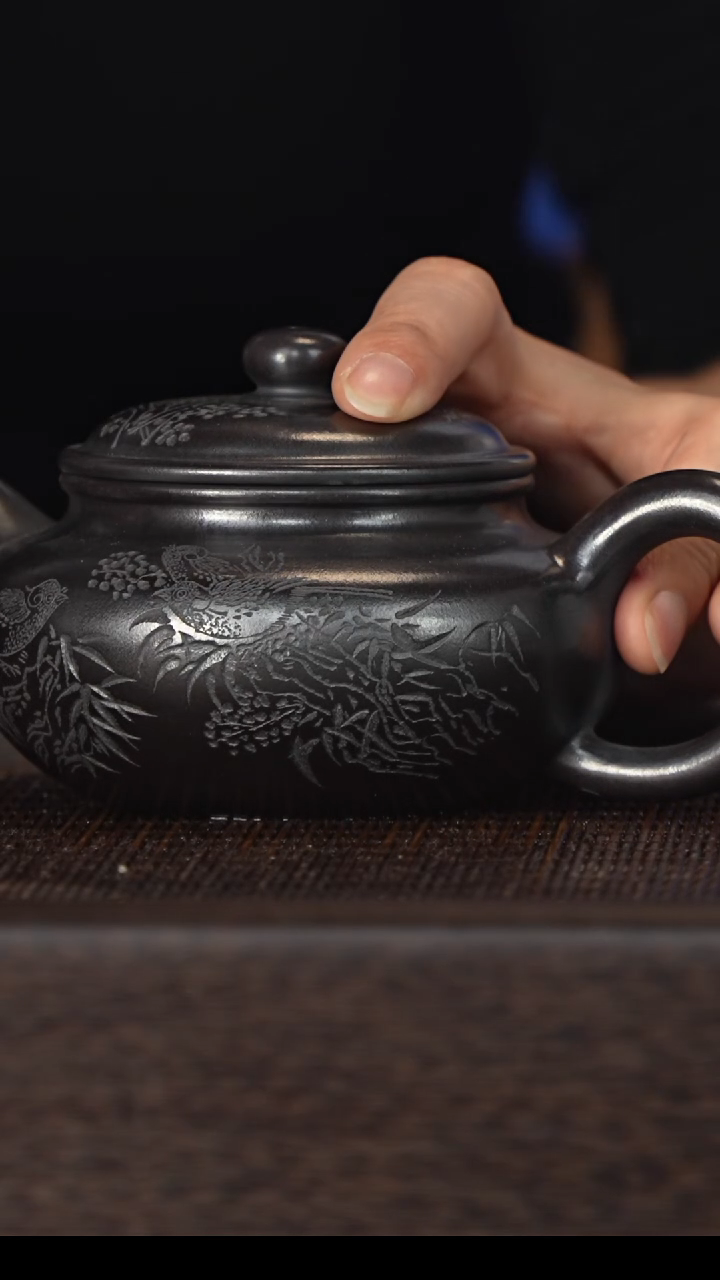 茶壶紫砂宜兴紫砂壶h87051