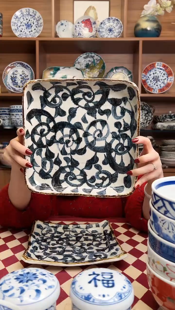 【闪购商品】瓷片章鱼唐草 四方果物盘    