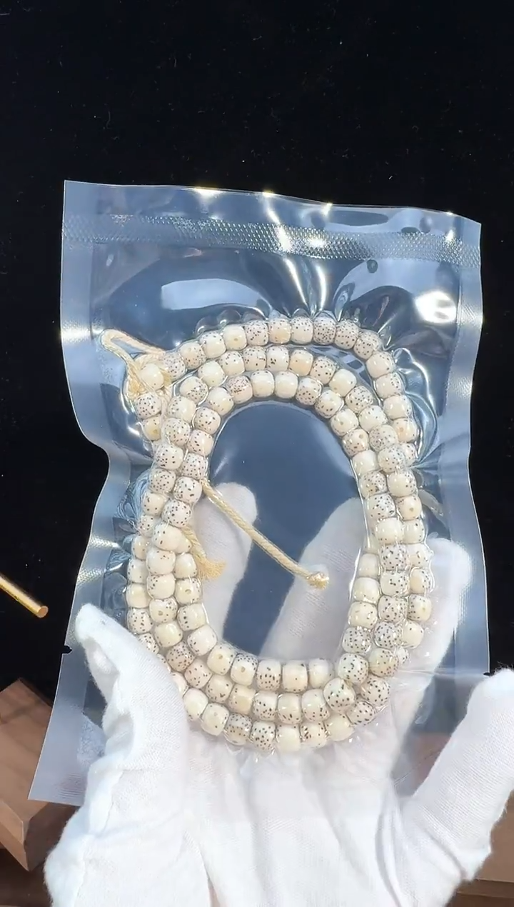 手串星月菩提M2062骨瓷白通体留白7*6
