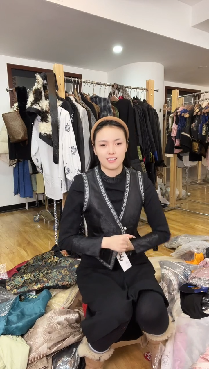 马甲       L码        105-115斤