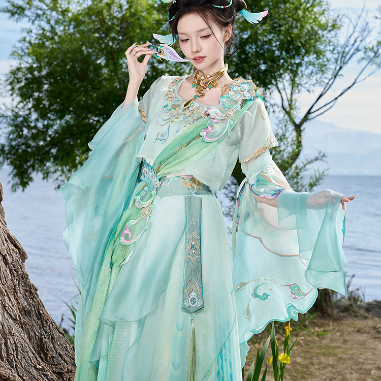 十三余小豆蔻儿[妲己 愿照众生和-王者荣耀联名款]唐制汉服套装