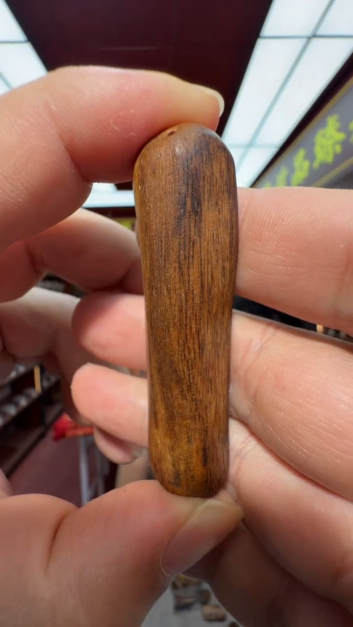 沉香吊坠多样性发一