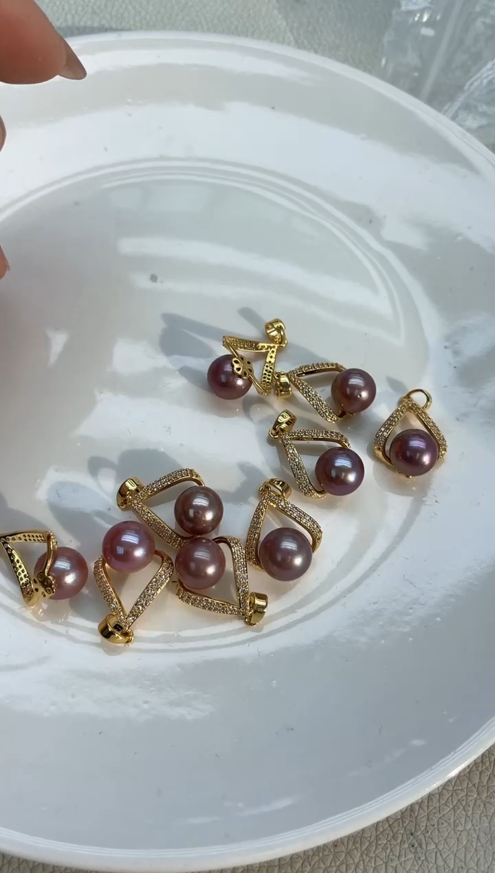 未镶嵌吊坠淡水珍珠紫色系 设计款吊坠(多样性发一）