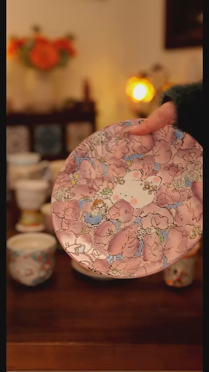 陶瓷手柄款阿满盘子  手绘釉下彩