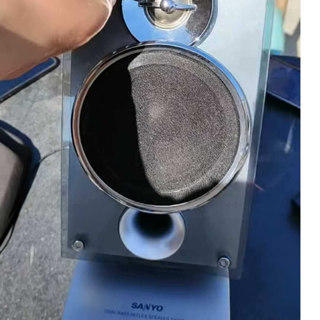 8新  单只音响运费自理