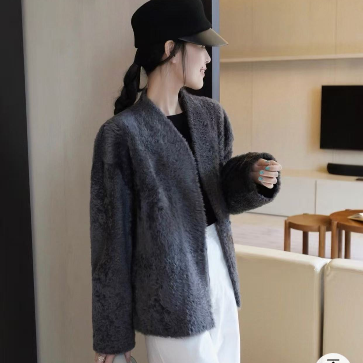 程程【LG0523】南非拉贡原生态皮毛一体外套女款简约V高级