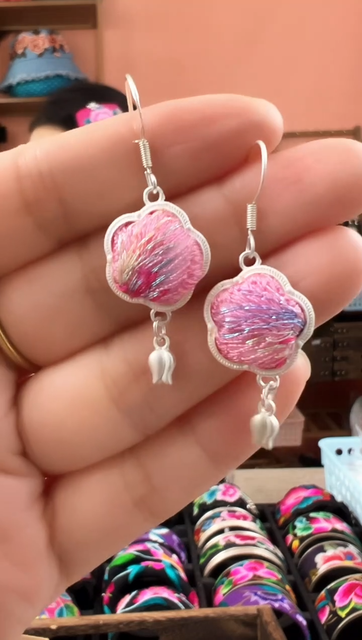 织绣艺枝独绣老绣饰品2