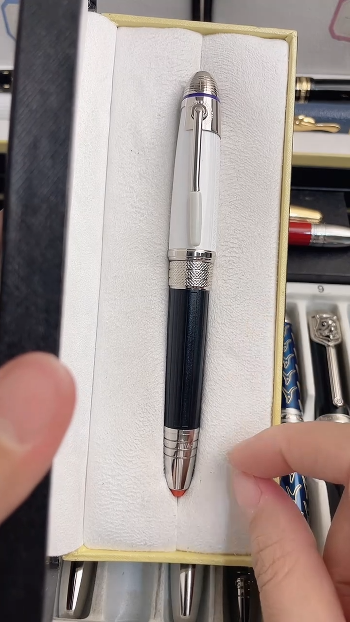 便携式จ****ہA777888999