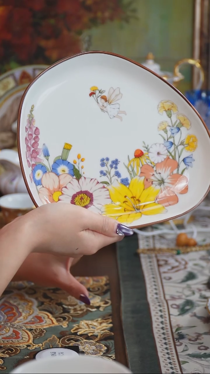 【闪购商品】摆件米多家中古器物 如图所示  4523