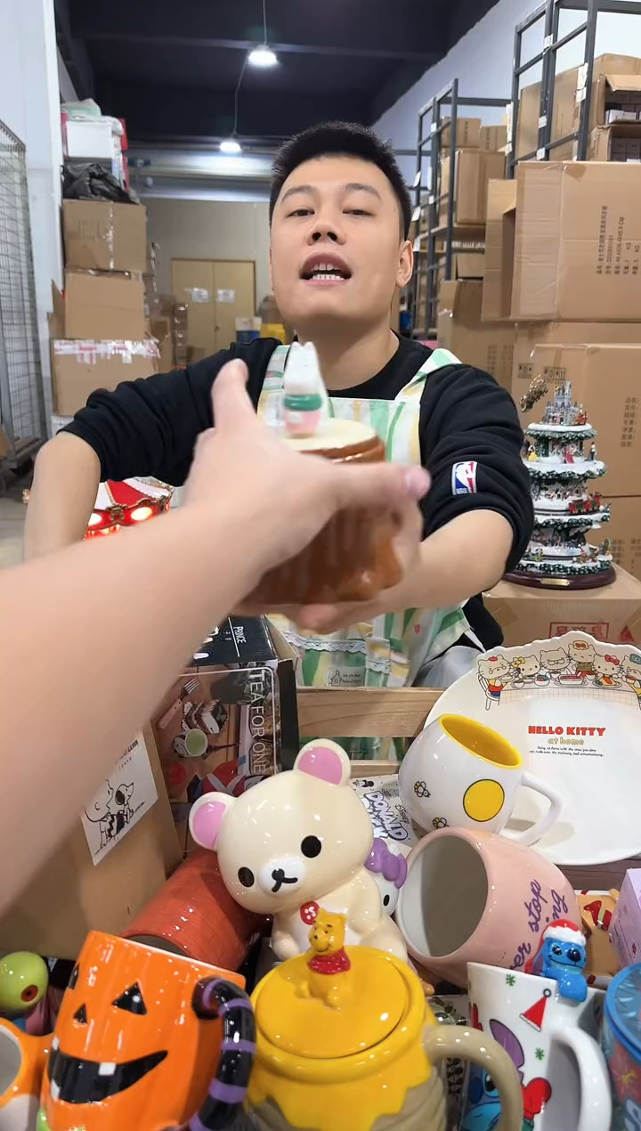 瓷片姆明树桩收纳罐