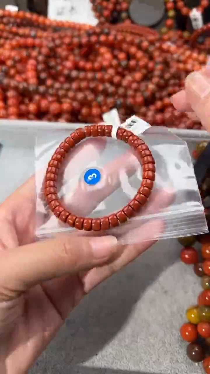 南红玛瑙手串未镶嵌7
