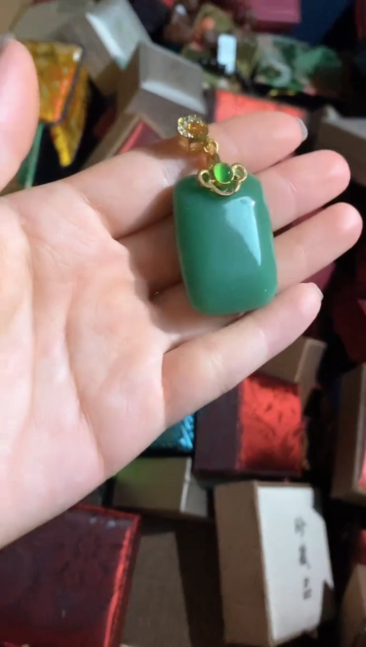 和田玉（碧玉）未镶嵌颈饰永玉阁精品专属摆件