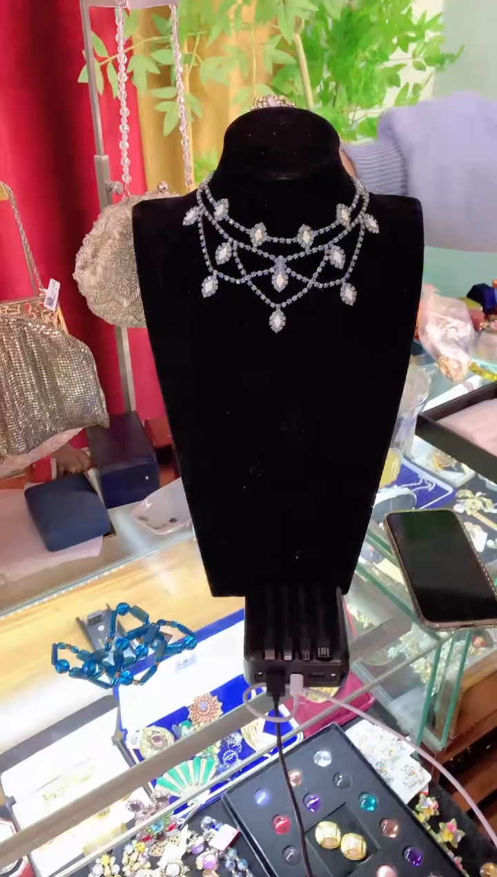 【闪购商品】瓷片楚楚中古珠宝甄选不退换