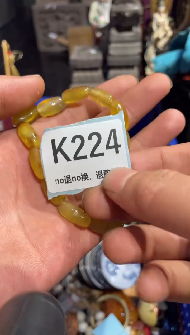 瓷片诗****播表姐直播所见所得