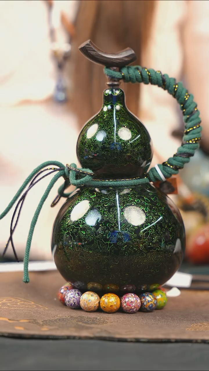 【闪购商品】WD264漆艺酒葫芦不包手串及旋转底座