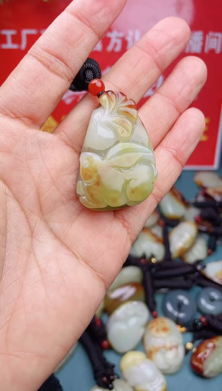 【闪购商品】和田玉颈饰未镶嵌