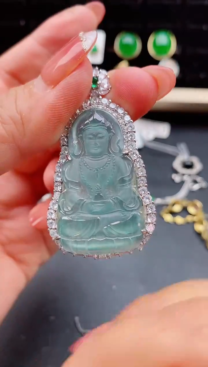 【闪购商品】翡翠颈饰银S925镶嵌12112