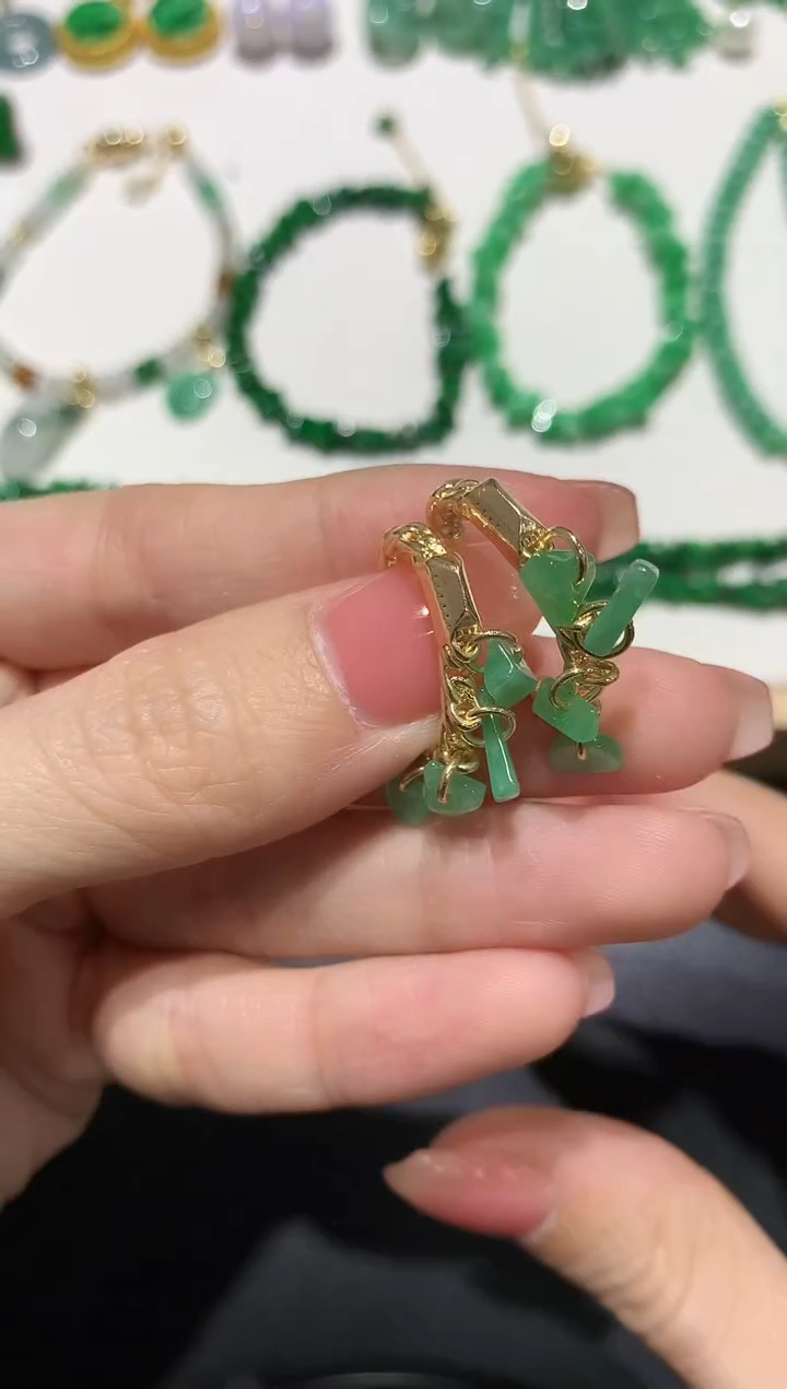 【闪购商品】翡翠吊坠(不含链)合金3多人多样性随机发货1件