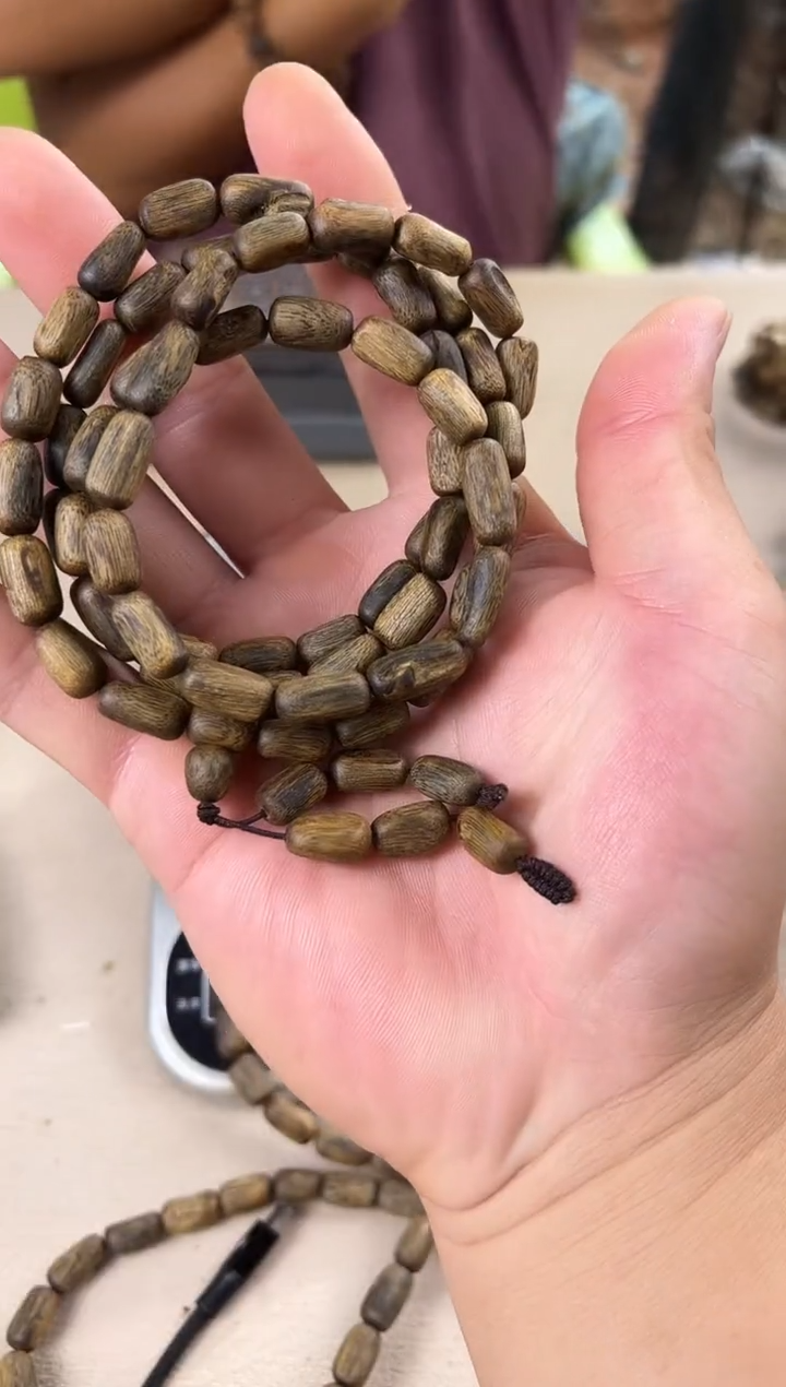 沉香手串07桶珠多圈25g+多样性发一条