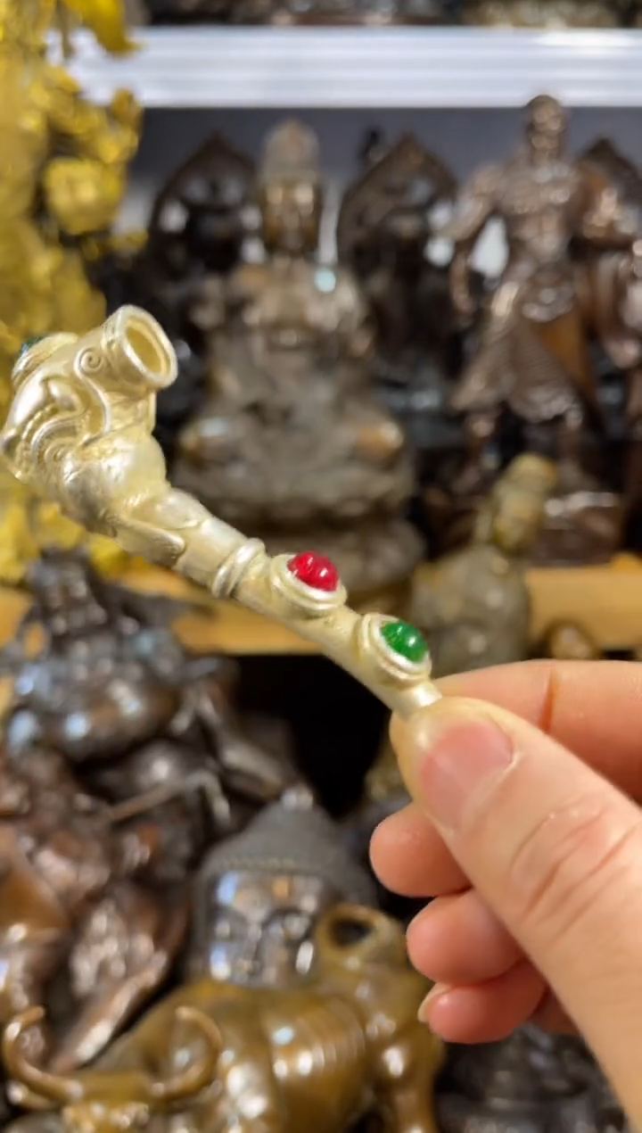 【闪购商品】1案台摆件 物品摆件