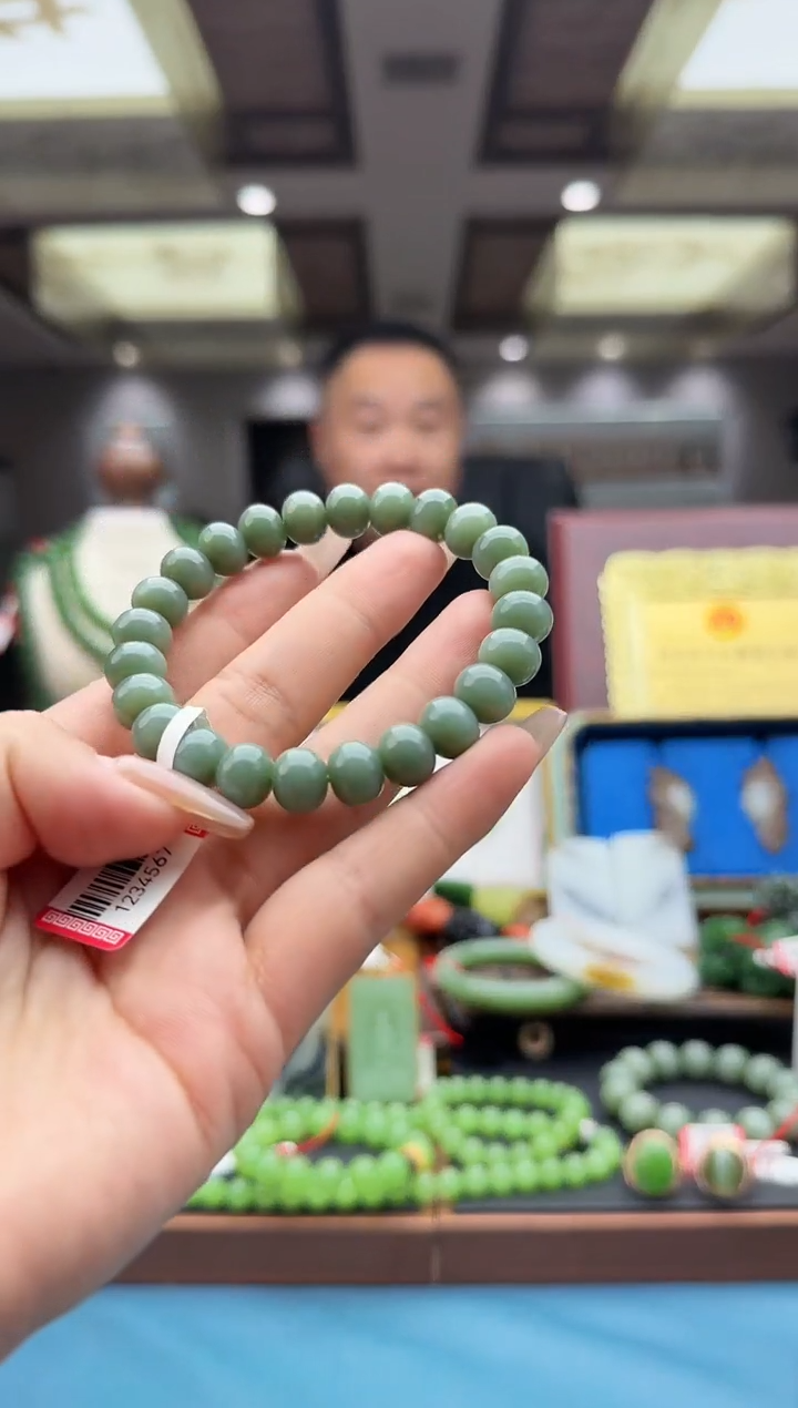 未镶嵌手串和田玉ebfq