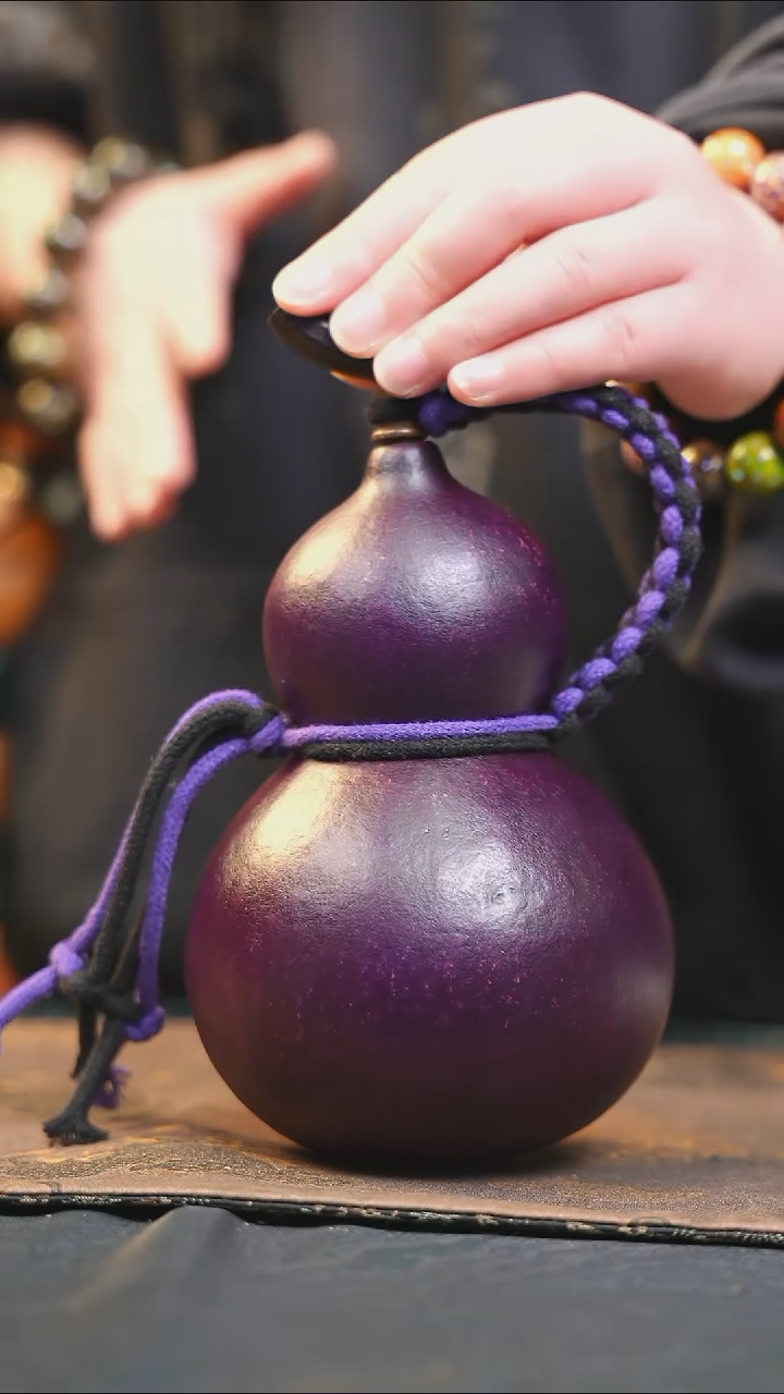【闪购商品】YI123大漆酒葫芦不包手串及旋转底座