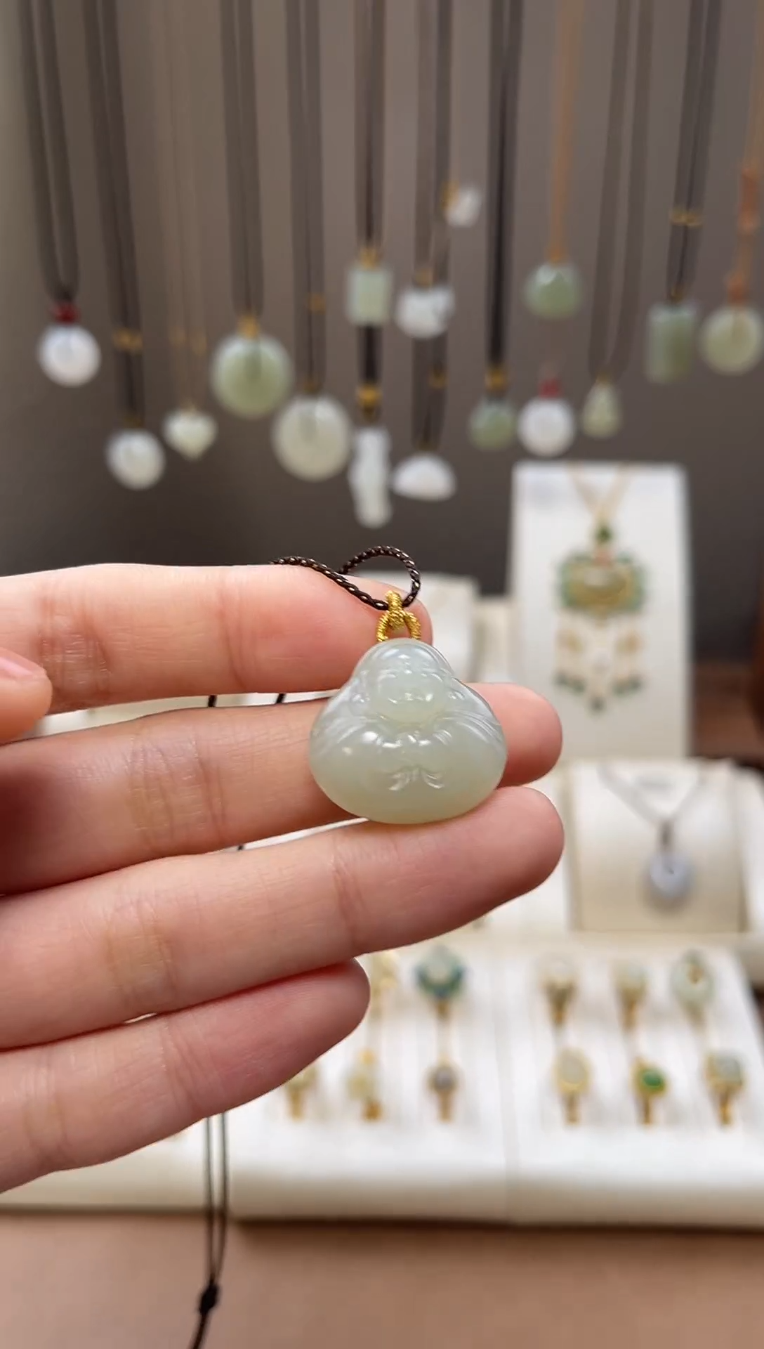 颈饰未镶嵌和田玉和田玉吊坠