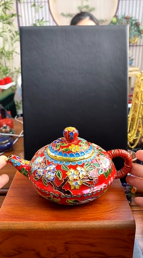 【闪购商品】非遗技艺 景泰蓝花丝壶红色（老）