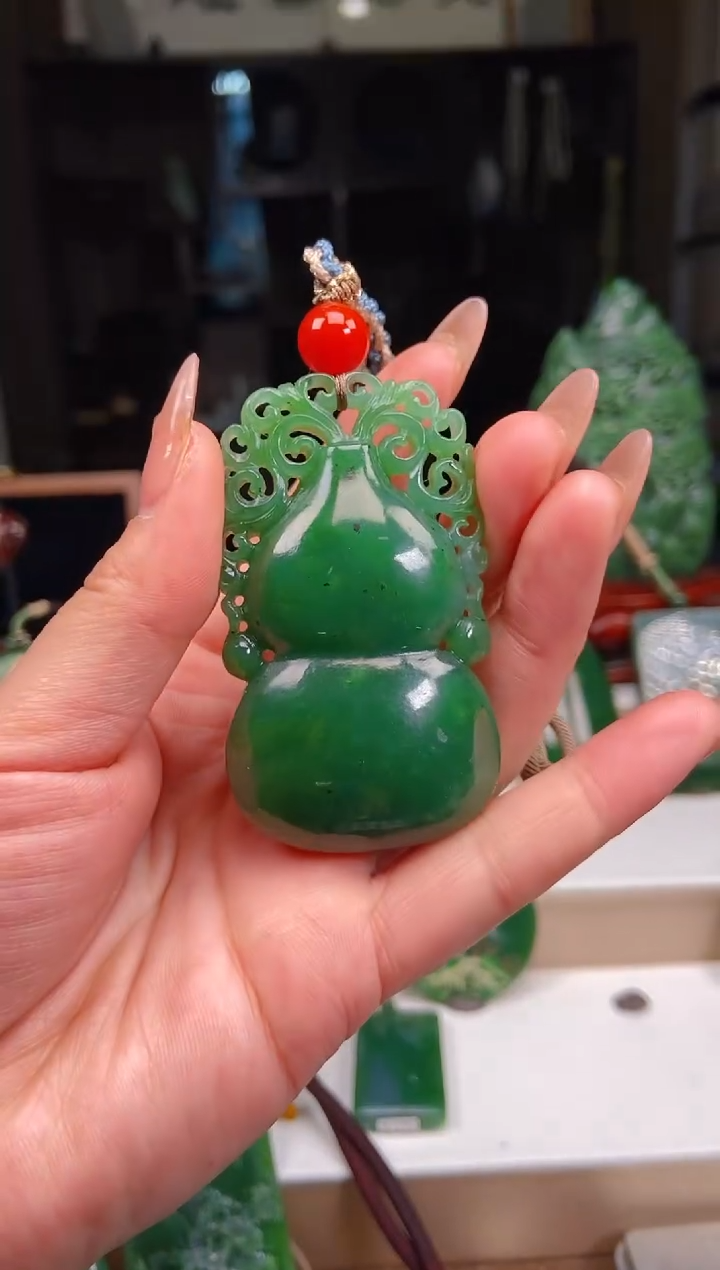 【闪购商品】和田玉挂件未镶嵌1