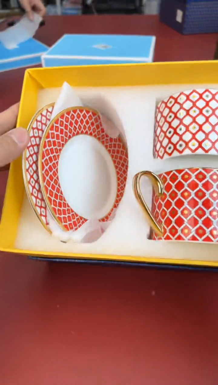 【闪购商品】瓷片新号开播全场漏@@H1788